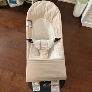 Baby Bjorn Bouncer